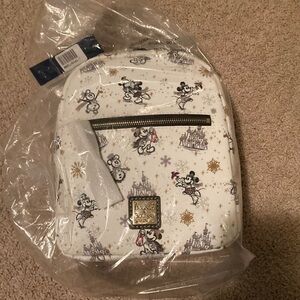 Disney holiday 2020 Dooney & Bourke mini backpack purse Christmas snowman Mickey